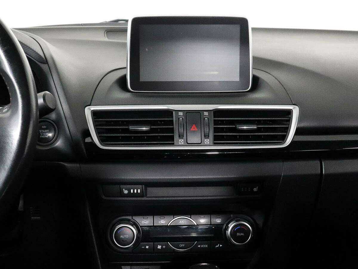 Б/У Мазда 3 2014 года. Фото: #10