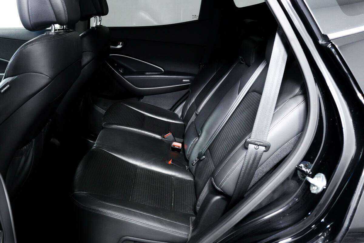 Б/У Хендай Санта Фе 2013 года. Фото: #11