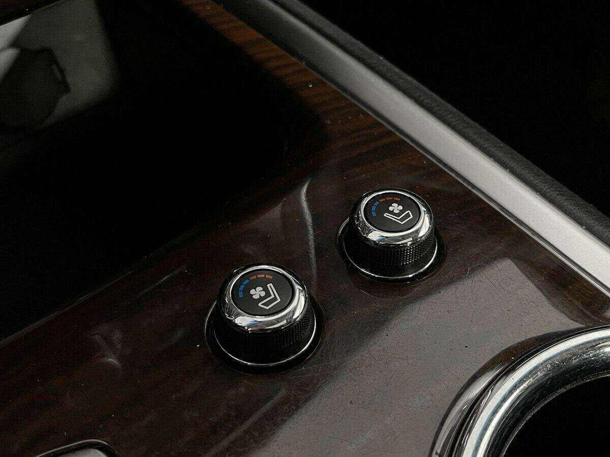 Nissan Pathfinder 2015 года с пробегом. Фото: #10