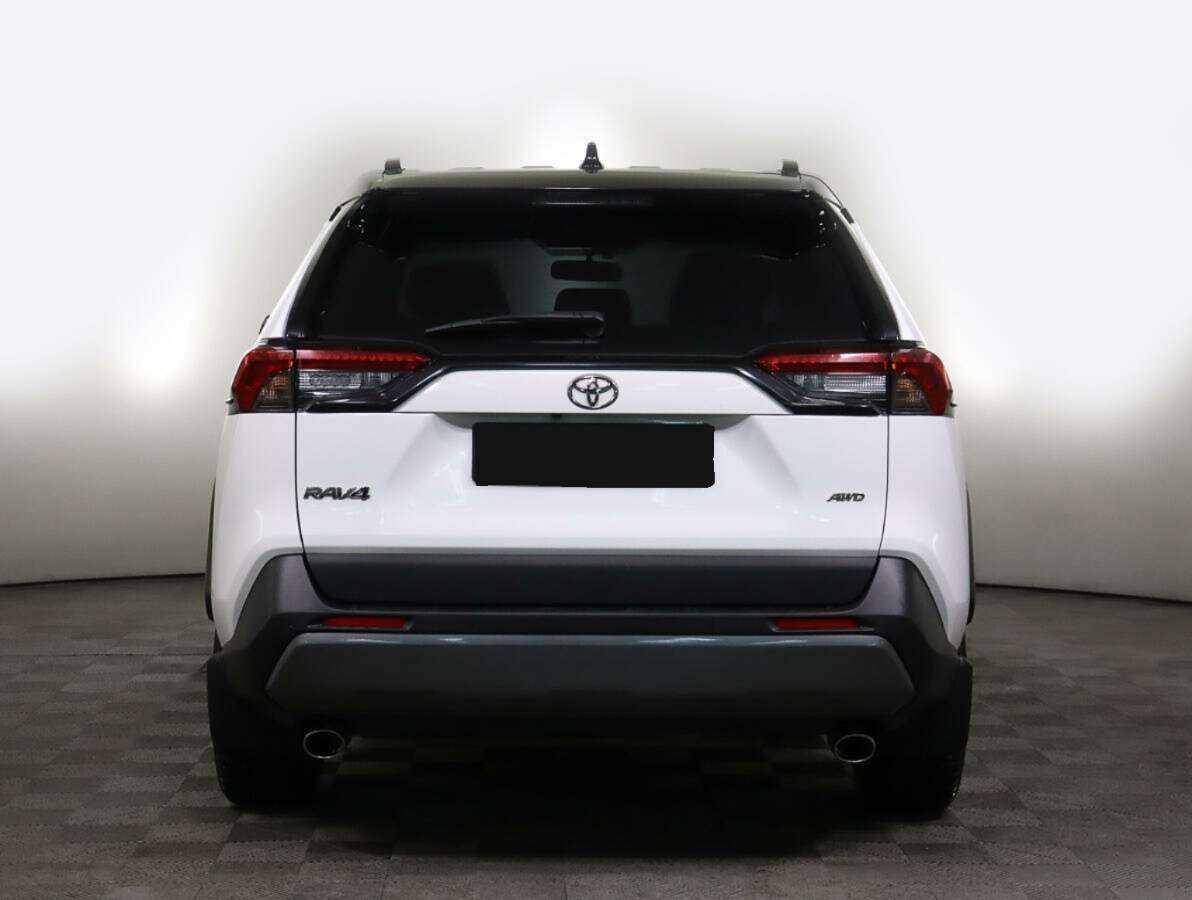 Toyota RAV4 2020 года с пробегом. Фото: #4