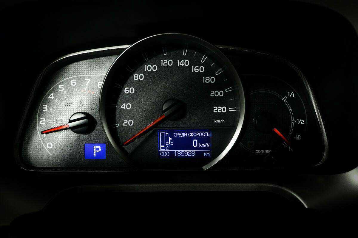 Toyota RAV4 2015 года с пробегом. Фото: #8