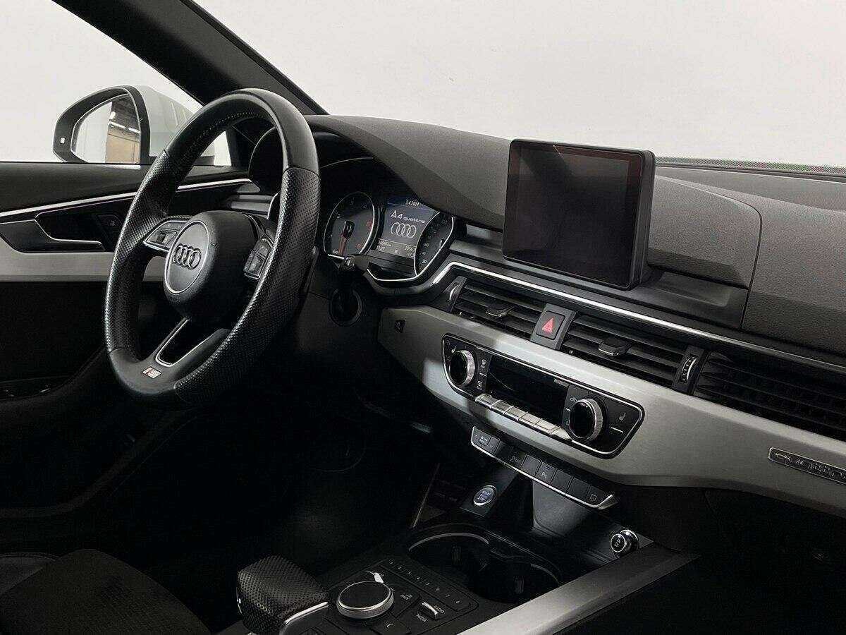 Audi A4 2017 года с пробегом. Фото: #8