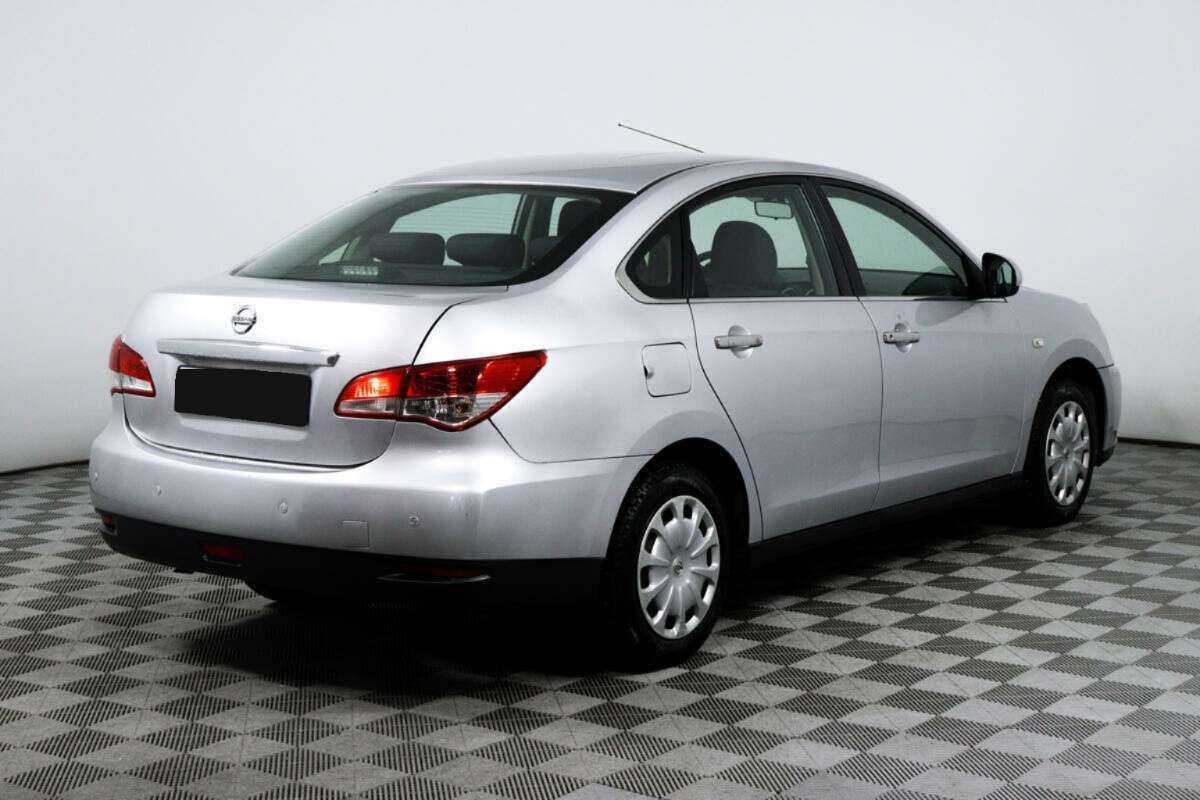Б/У Ниссан Альмера 2014 года. Фото: #4