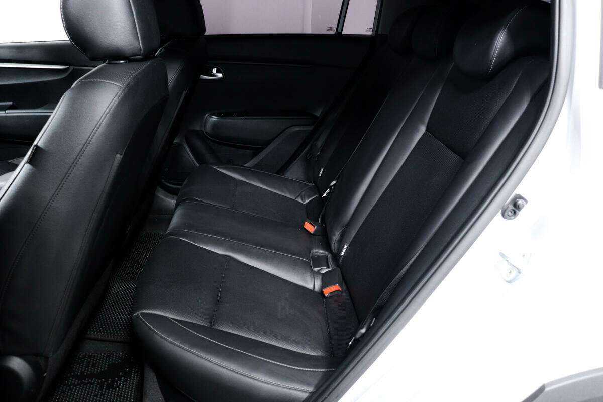 Б/У Киа Рио 2021 года. Фото: #11