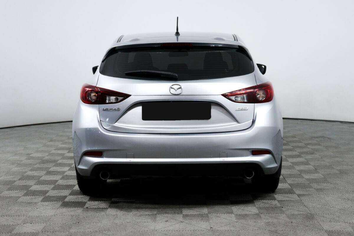 Б/У Мазда 3 2016 года. Фото: #5