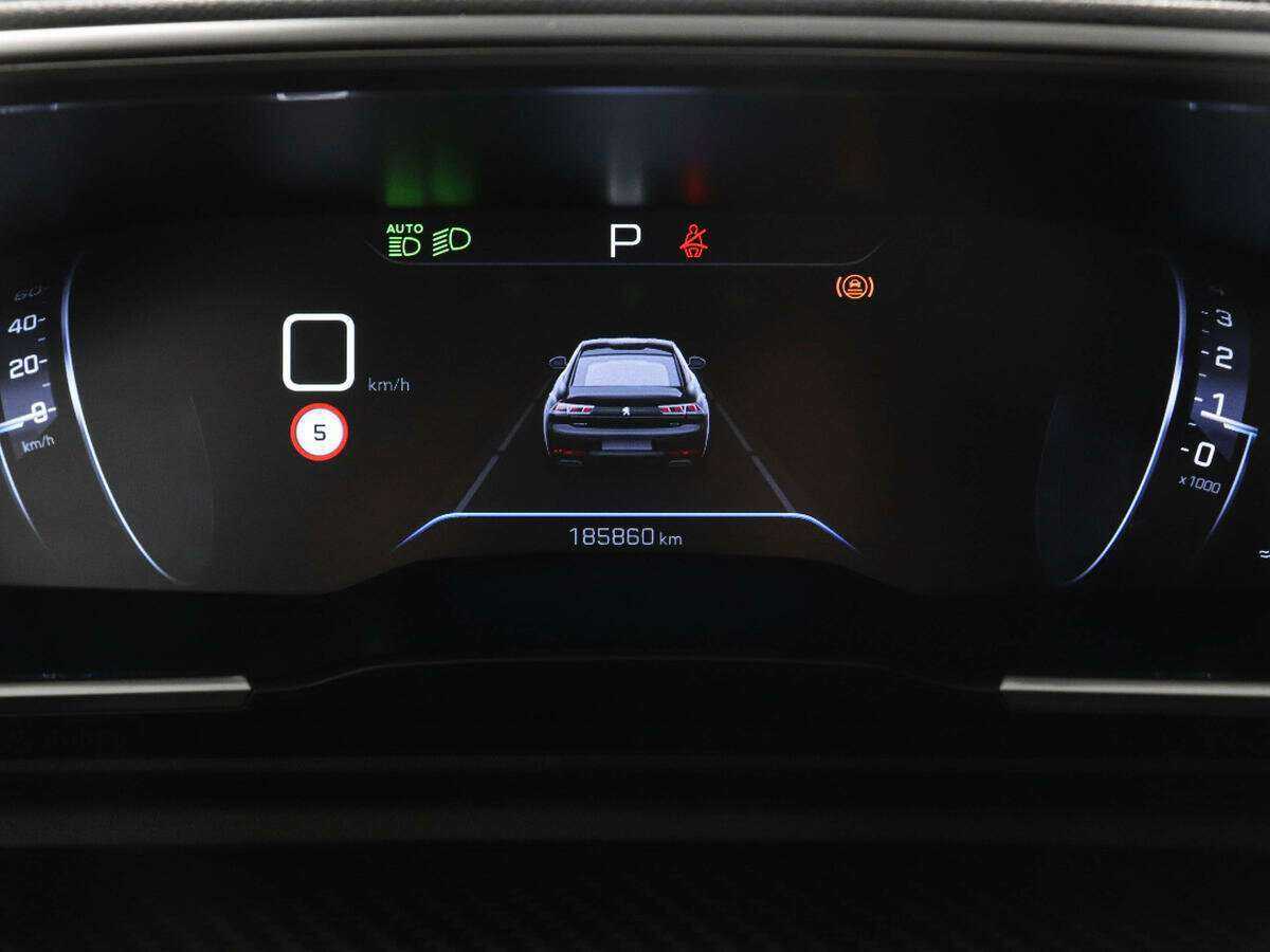 Peugeot 508 2019 года с пробегом. Фото: #10