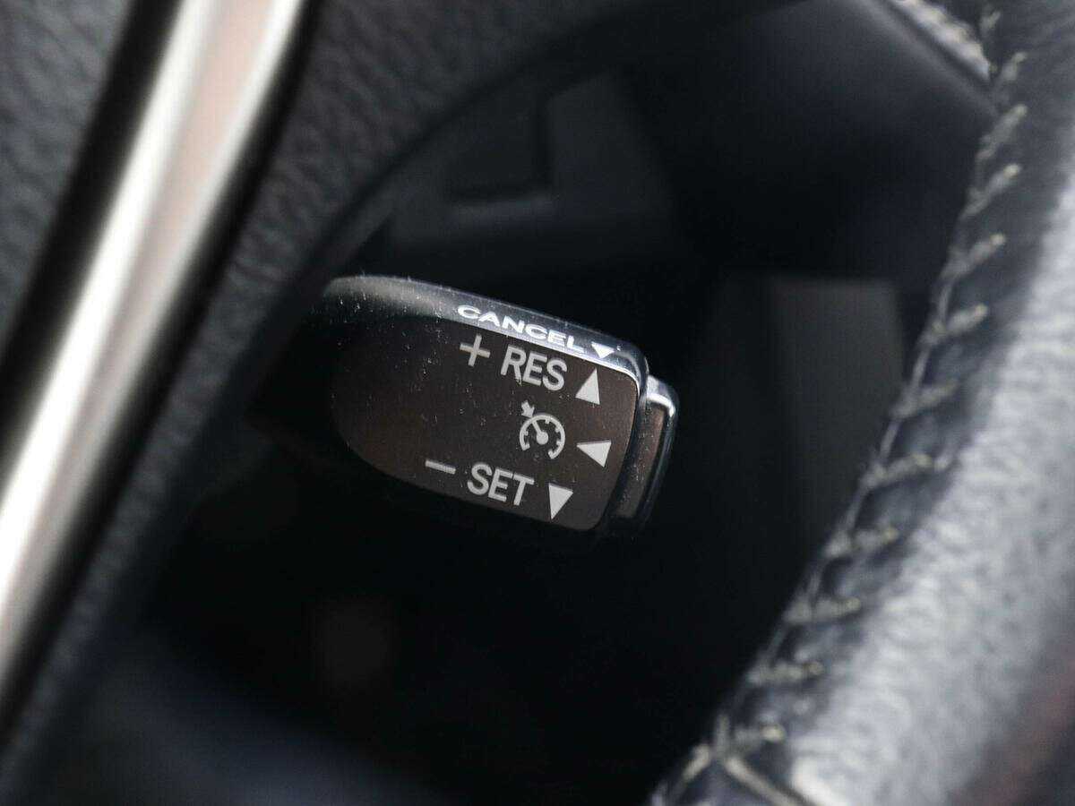 Б/У Тойота Рав4 2014 года. Фото: #12