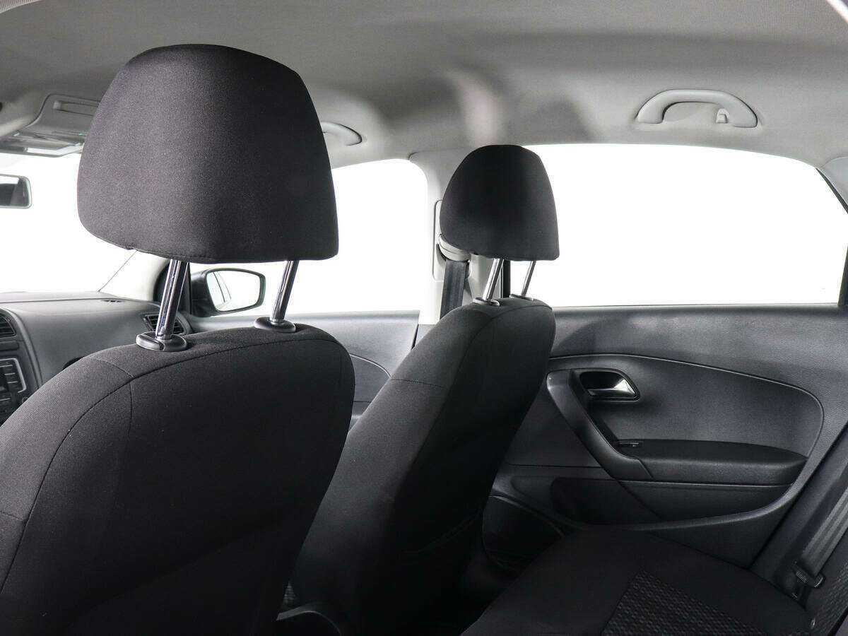 Б/У Фольксваген Поло 2017 года. Фото: #11