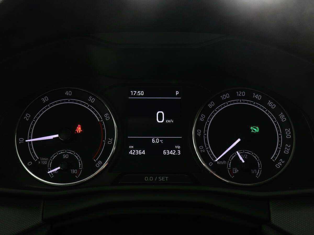 Б/У Шкода Рапид 2022 года. Фото: #9