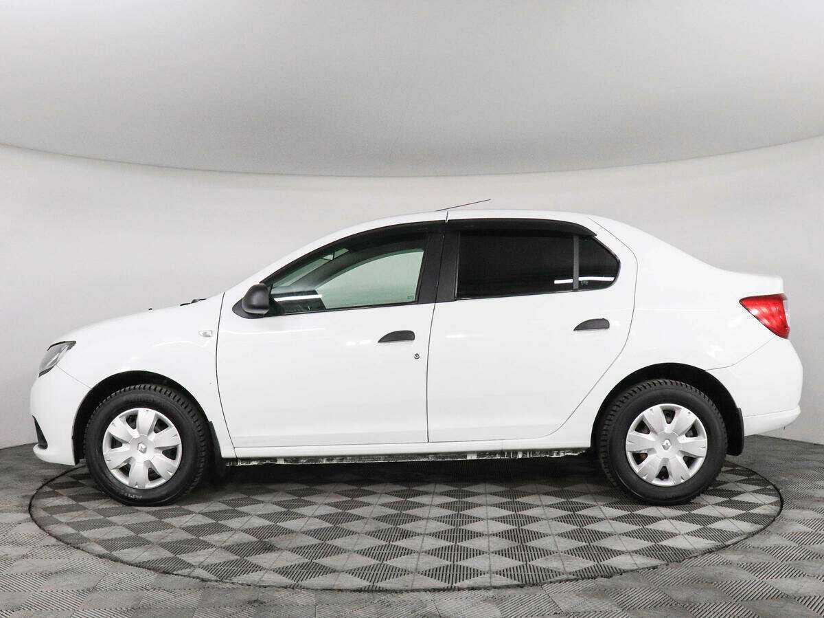 Б/У Рено Логан 2014 года. Фото: #6