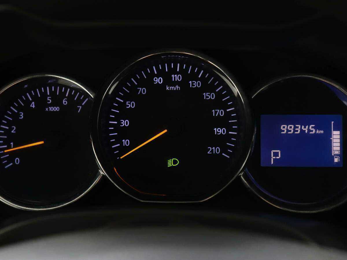 Б/У Рено Дастер 2018 года. Фото: #7