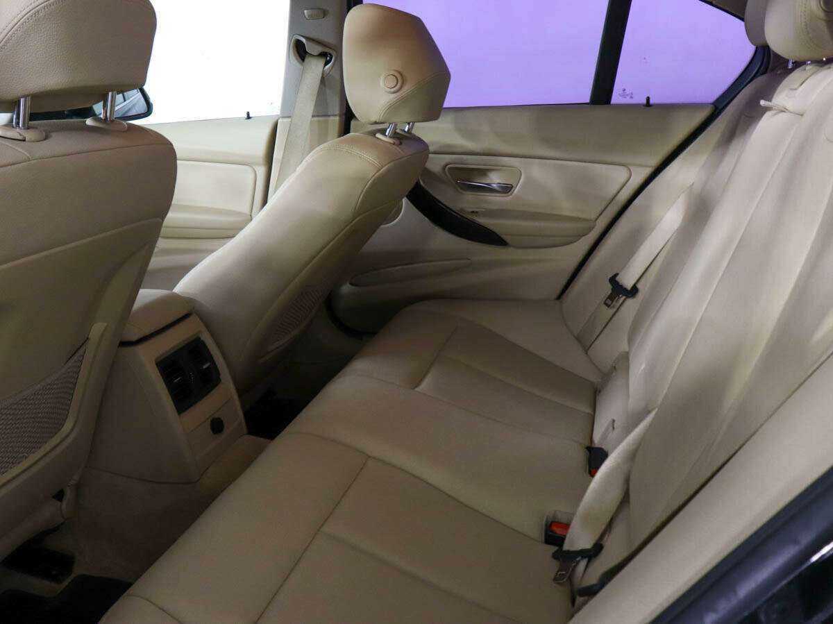 BMW 3 серии 2012 года с пробегом. Фото: #9