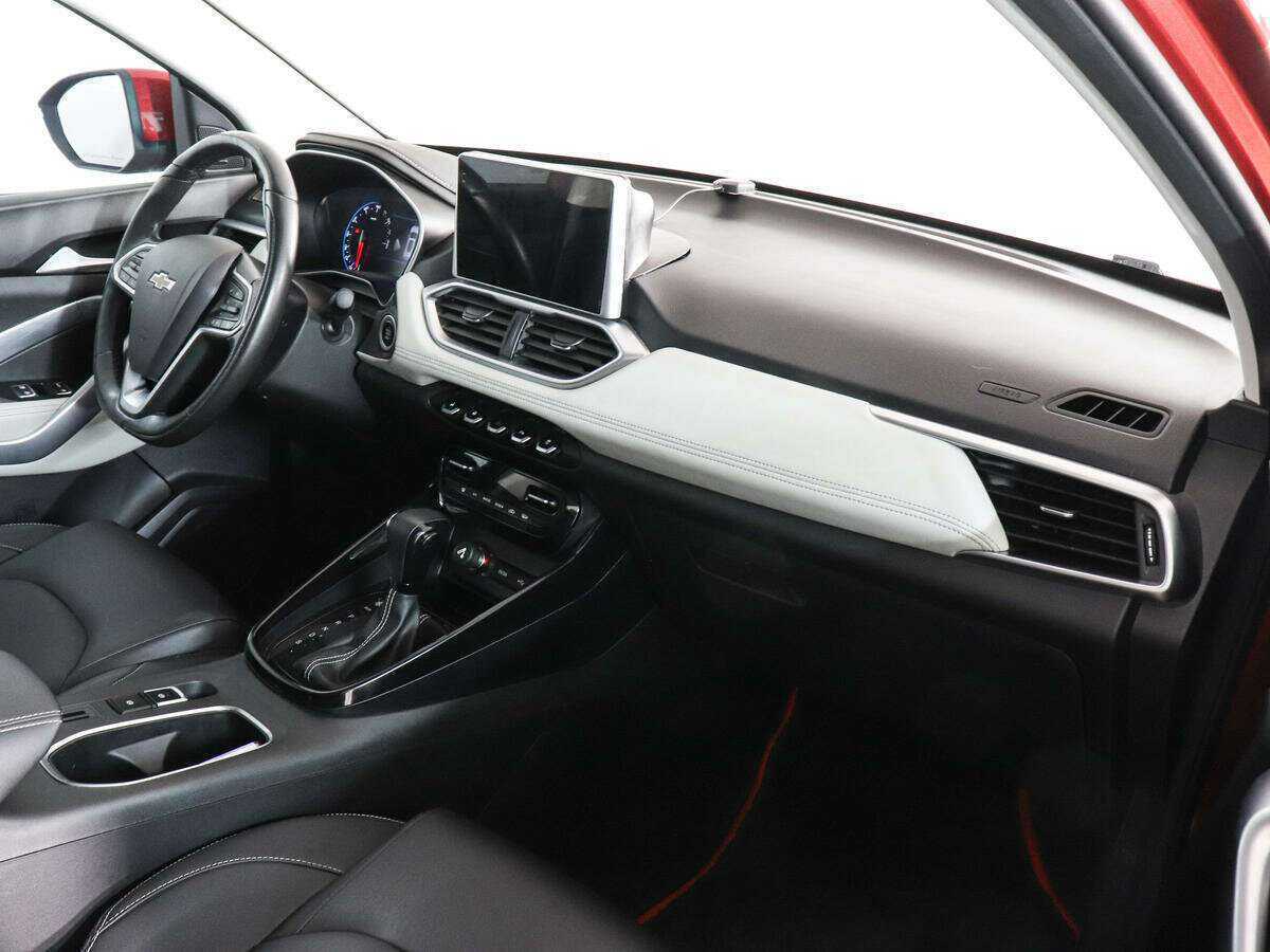 Chevrolet Captiva 2022 года с пробегом. Фото: #9