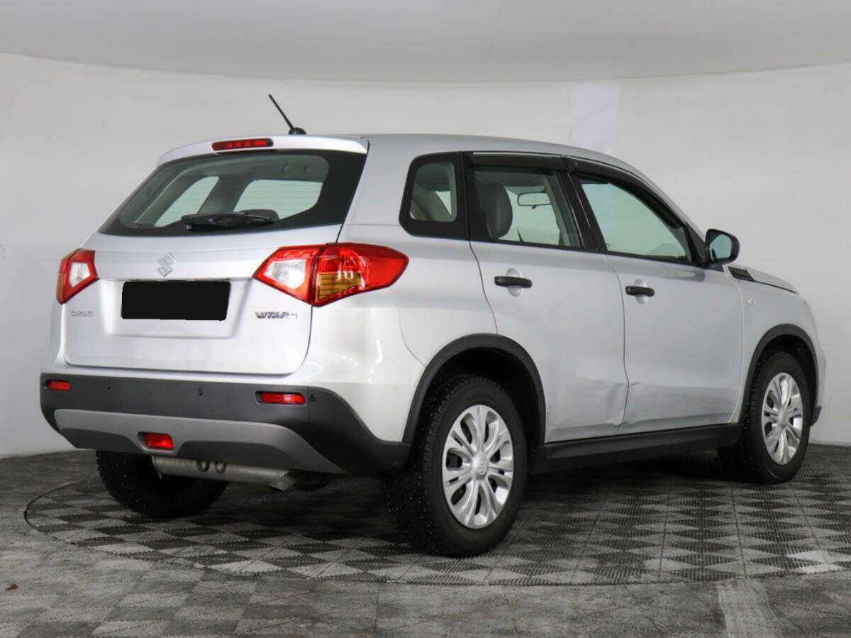 Б/У Сузуки Витара 2016 года. Фото: #2
