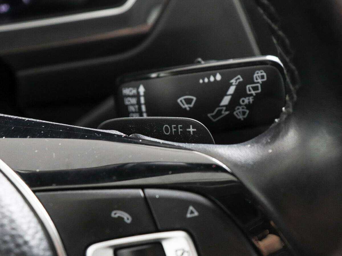 Volkswagen Tiguan 2018 года с пробегом. Фото: #8