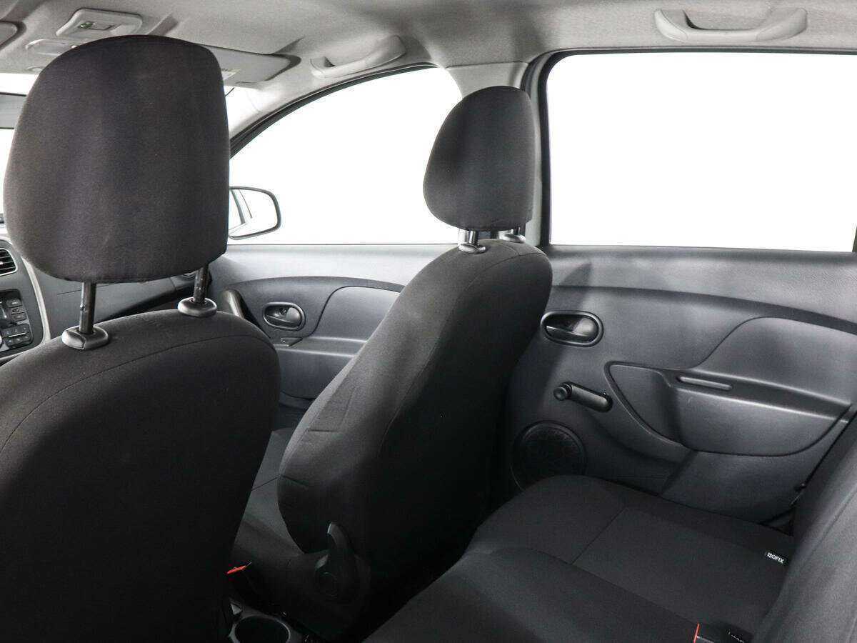 Б/У Рено Сандеро 2020 года. Фото: #10