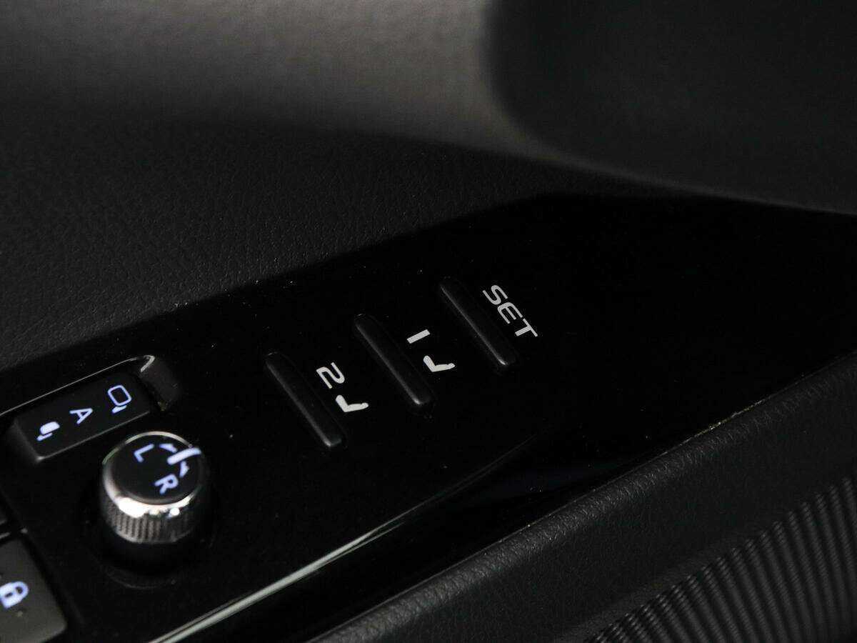 Toyota Camry 2018 года с пробегом. Фото: #13