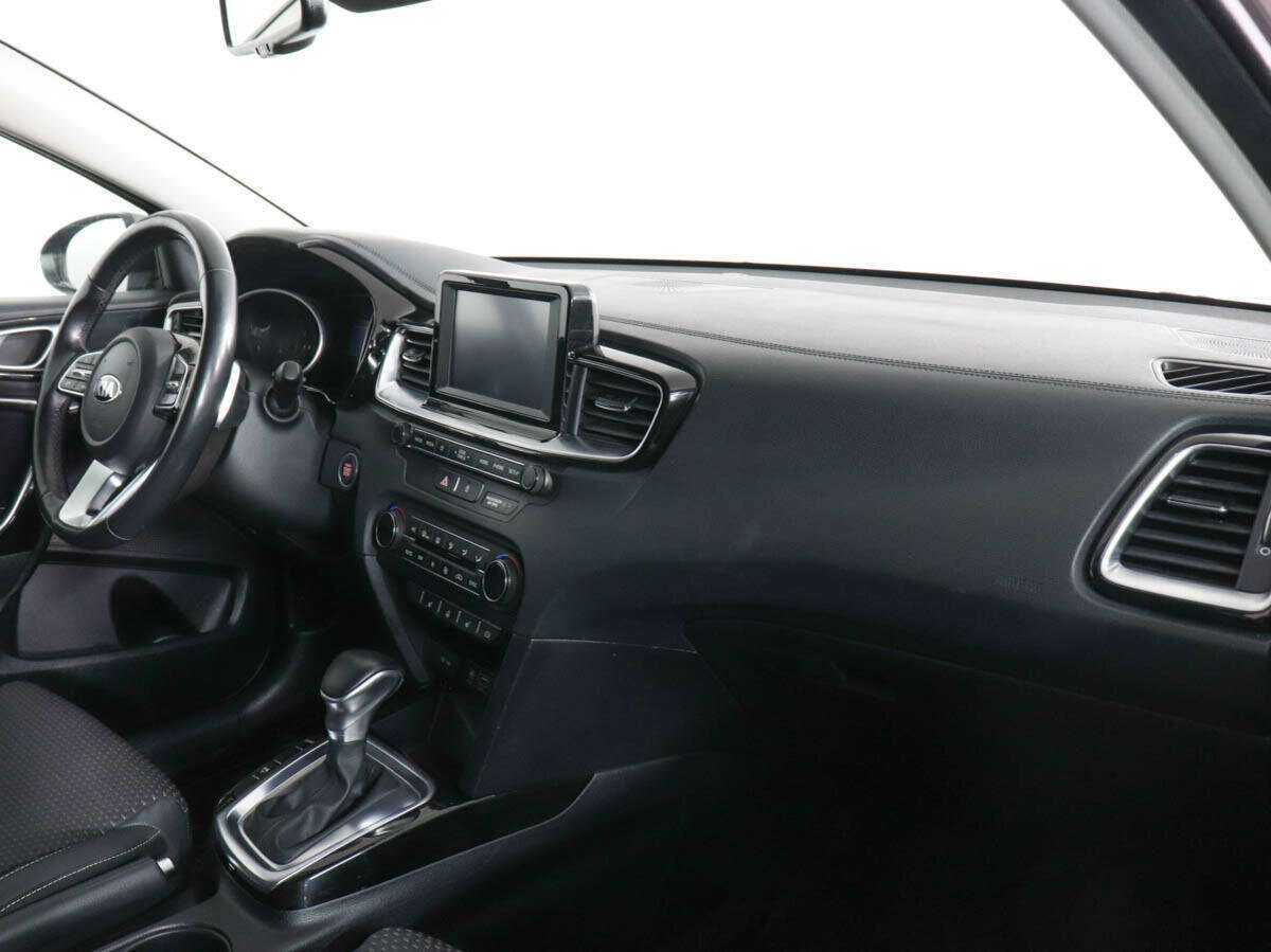 Б/У Киа Сид 2019 года. Фото: #9