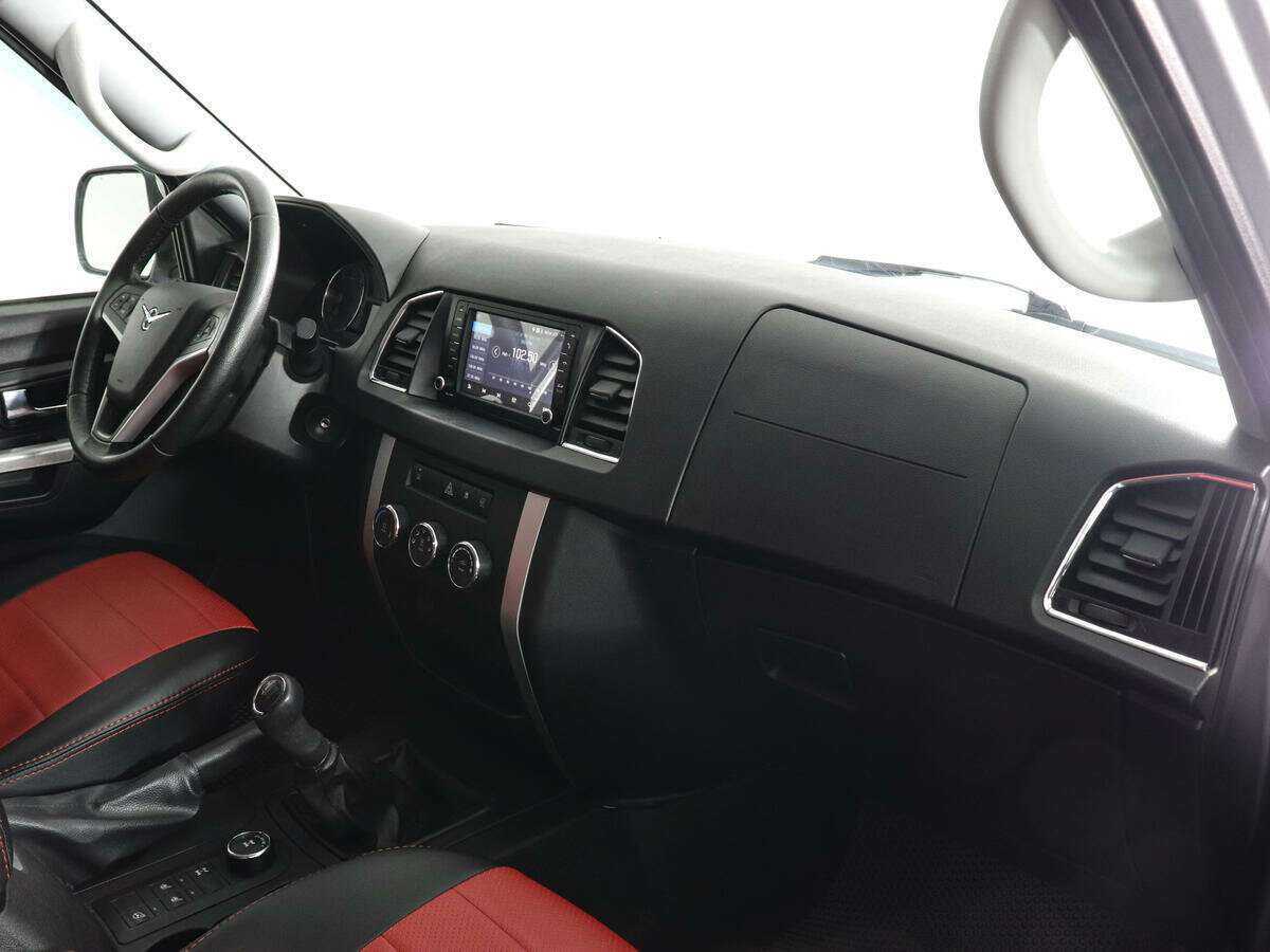 Б/У УАЗ Патриот 2018 года. Фото: #8