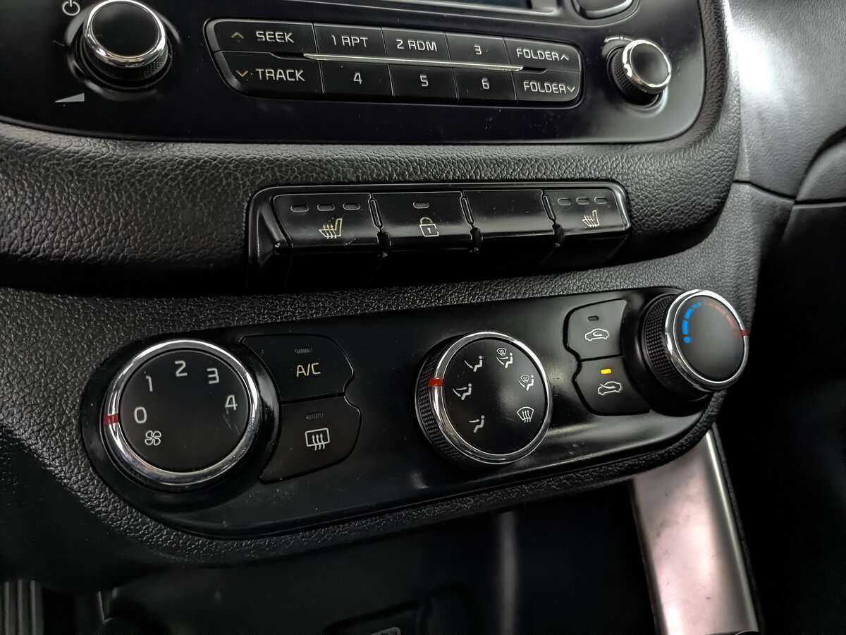 Б/У Киа Сид 2017 года. Фото: #16