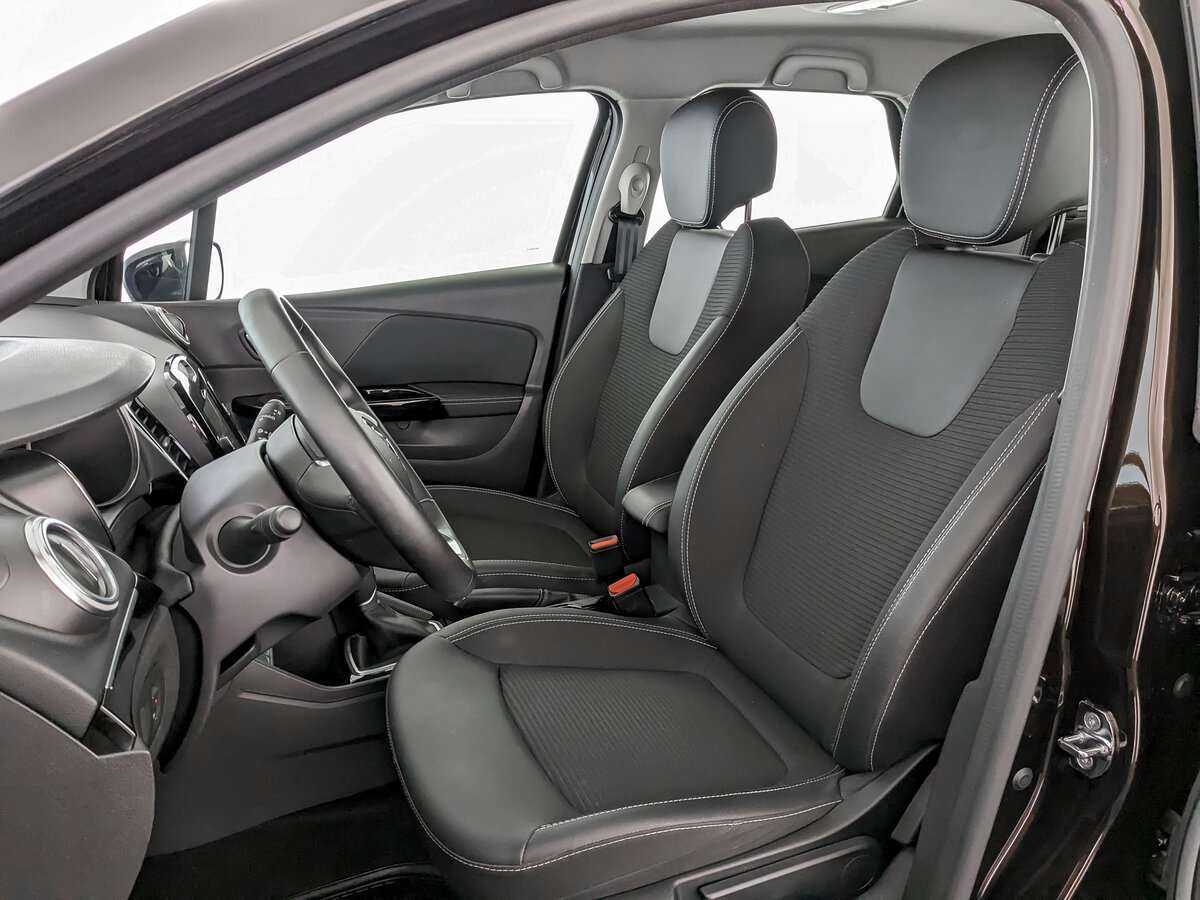 Б/У Рено Каптюр 2020 года. Фото: #14