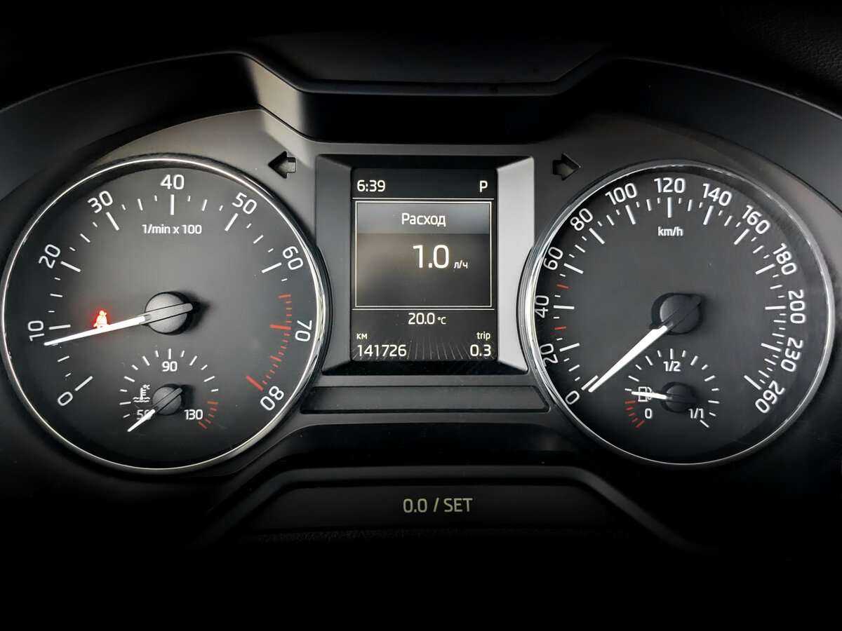 Б/У Шкода Октавия 2016 года. Фото: #9