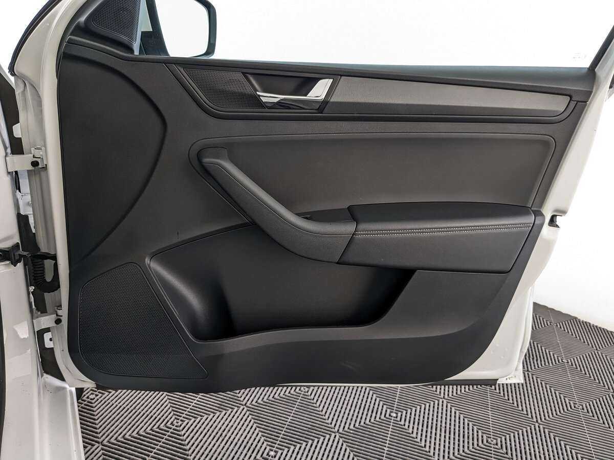 Б/У Шкода Рапид 2020 года. Фото: #21