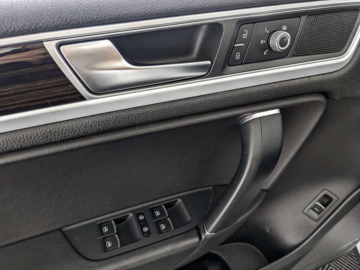 Volkswagen Touareg 2017 года с пробегом. Фото: #24
