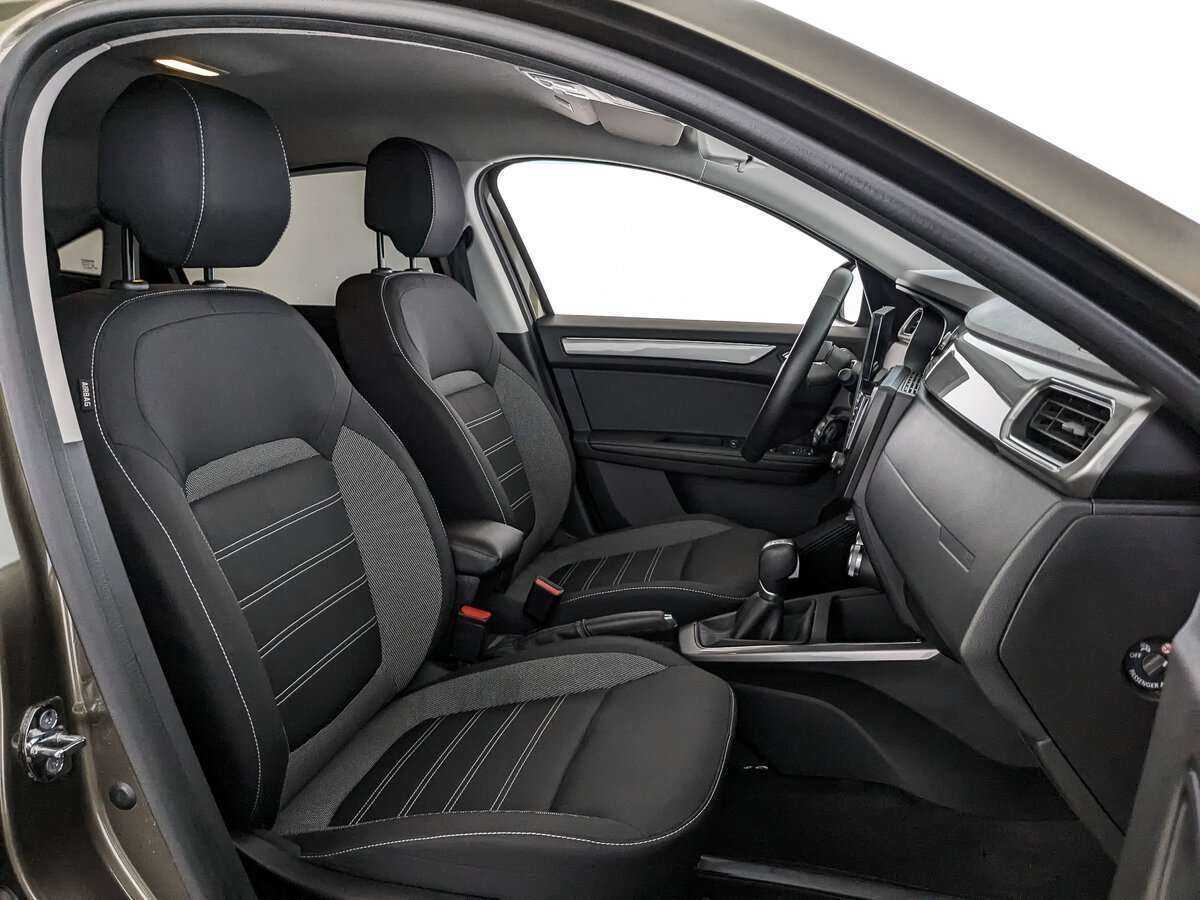 Б/У Рено Аркана 2019 года. Фото: #19