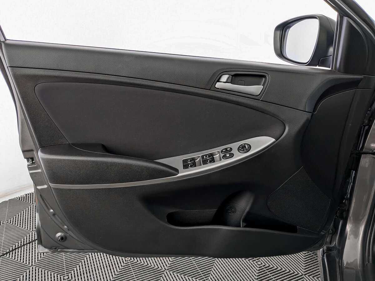 Б/У Хендай Солярис 2015 года. Фото: #14