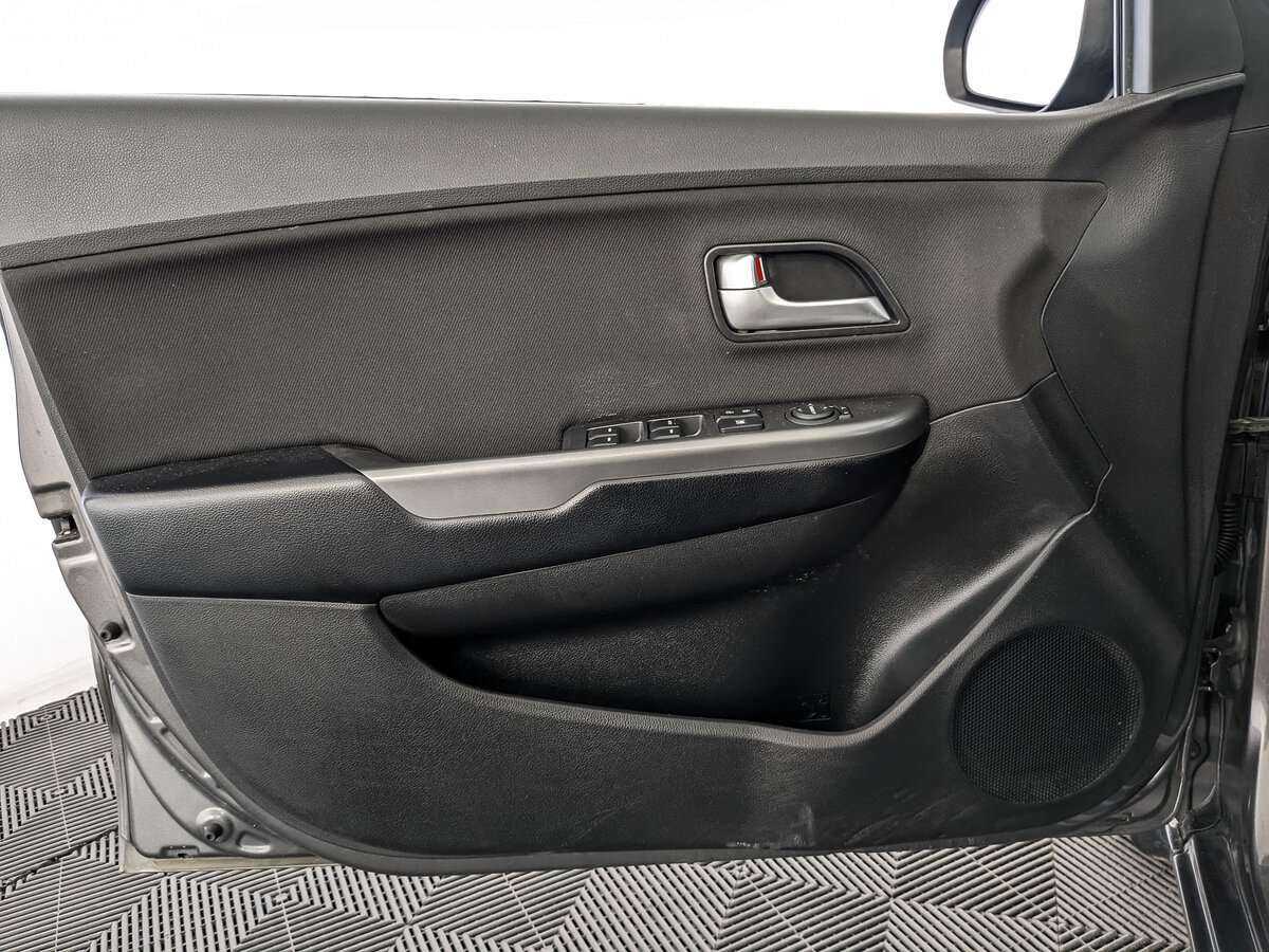 Б/У Киа Рио 2016 года. Фото: #15