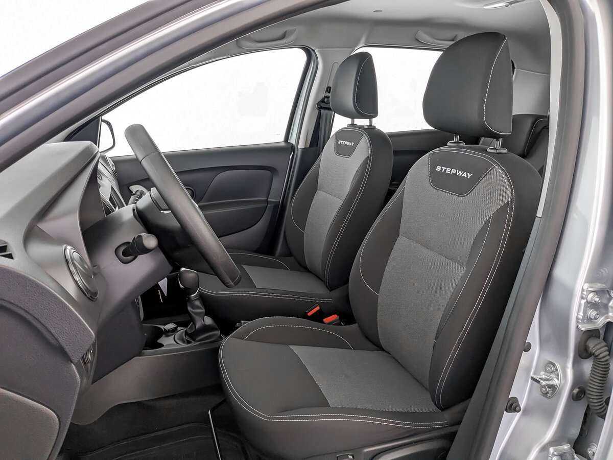 Б/У Рено Сандеро 2021 года. Фото: #19