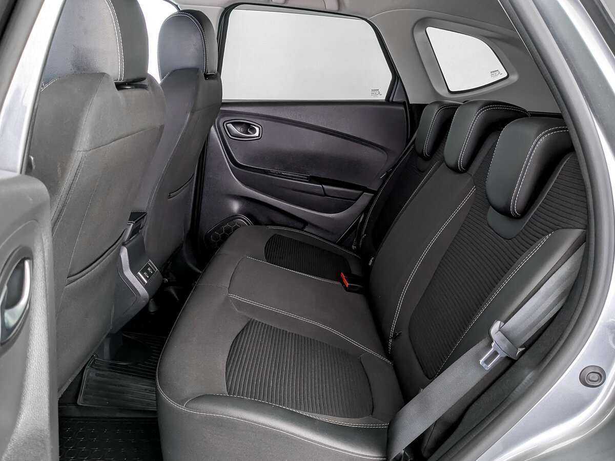 Б/У Рено Каптюр 2021 года. Фото: #9