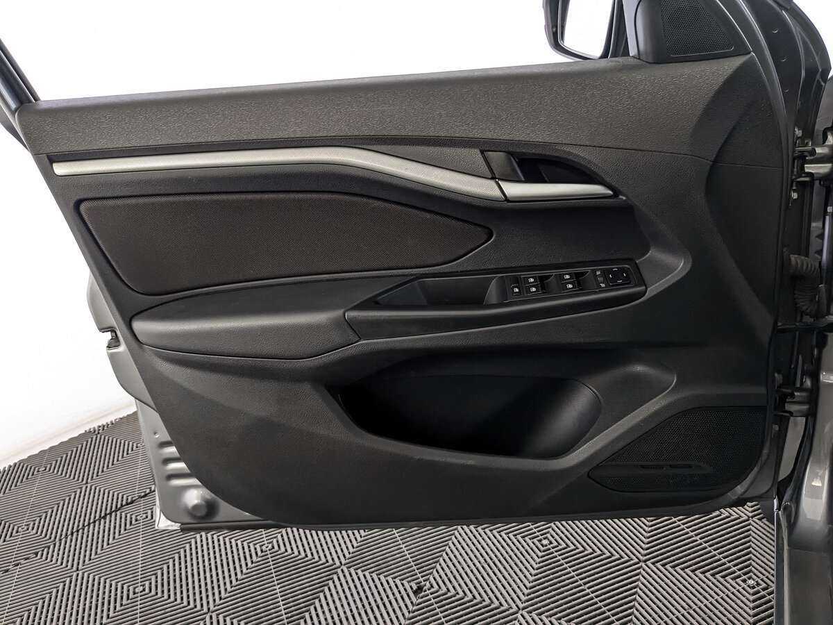 Б/У Лада (ВАЗ) Веста 2021 года. Фото: #14