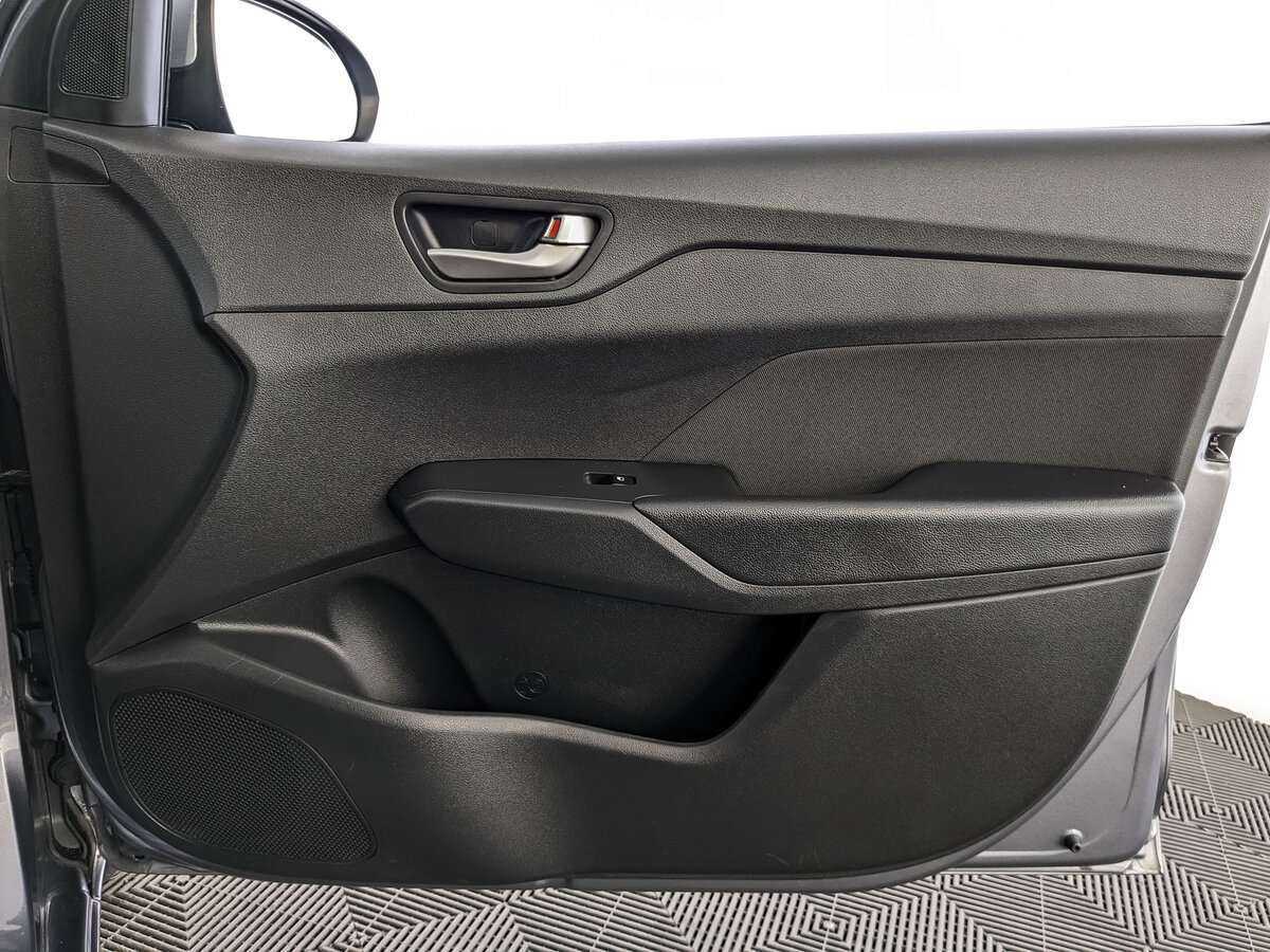 Б/У Хендай Солярис 2018 года. Фото: #24