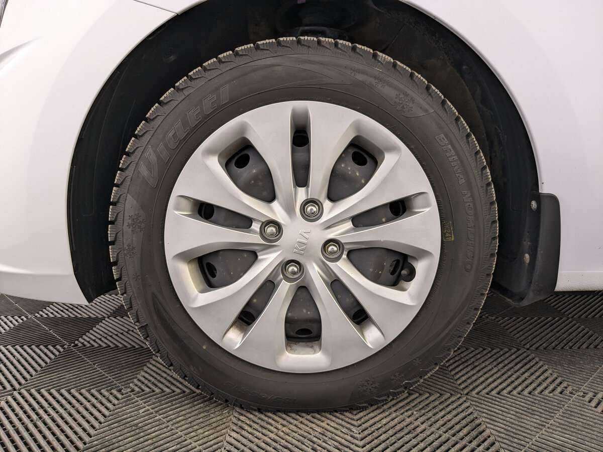 Б/У Киа Рио 2021 года. Фото: #11