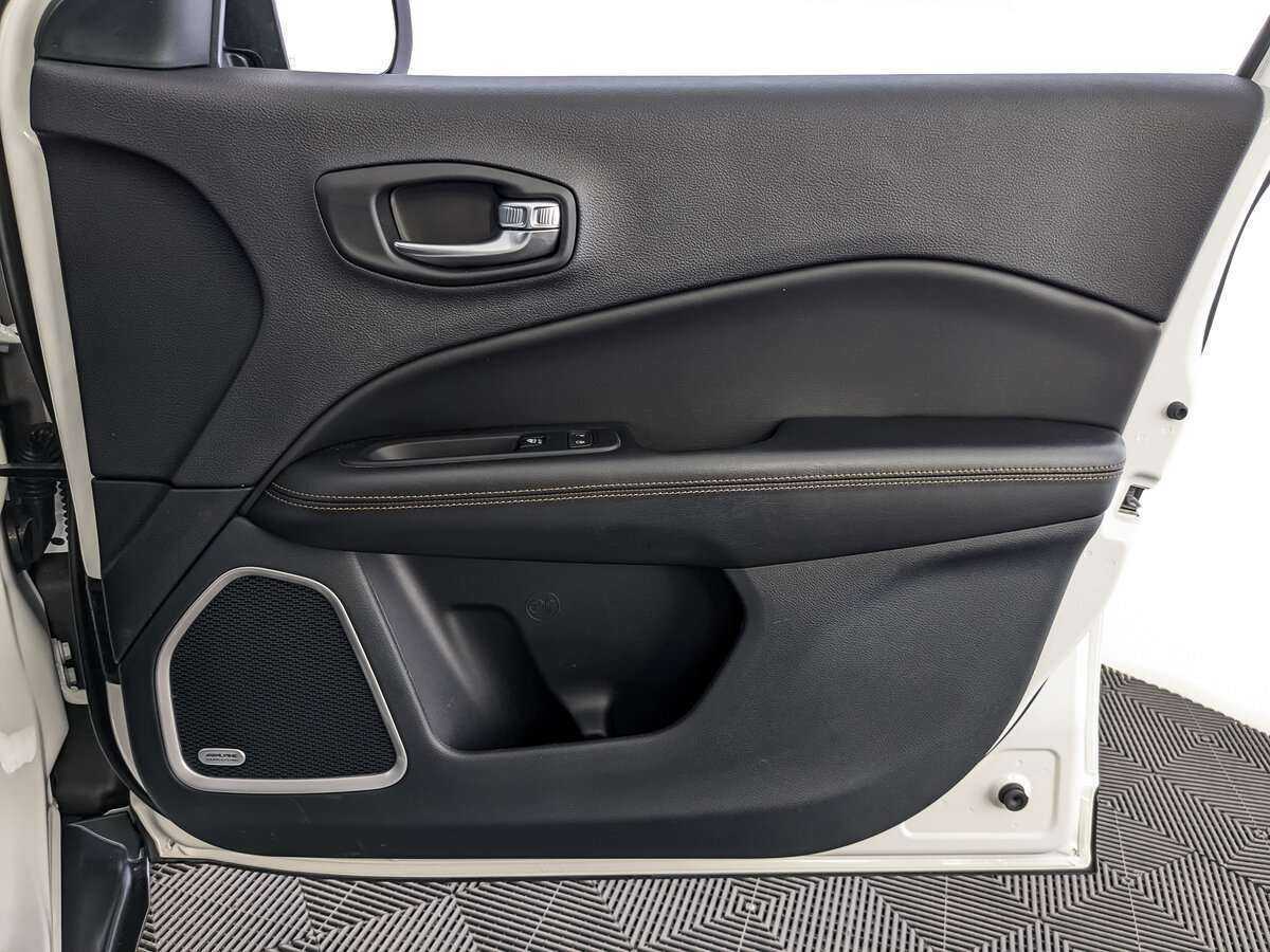 Jeep Compass 2021 года с пробегом. Фото: #20