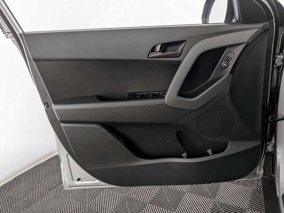 Б/У Хендай Крета 2019 года. Фото: #14