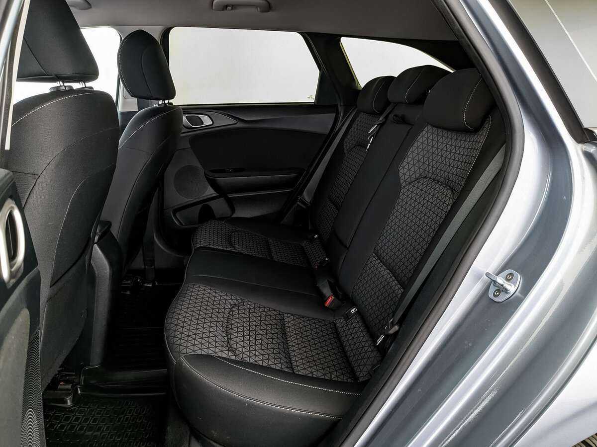 Kia Ceed 2019 года с пробегом. Фото: #13