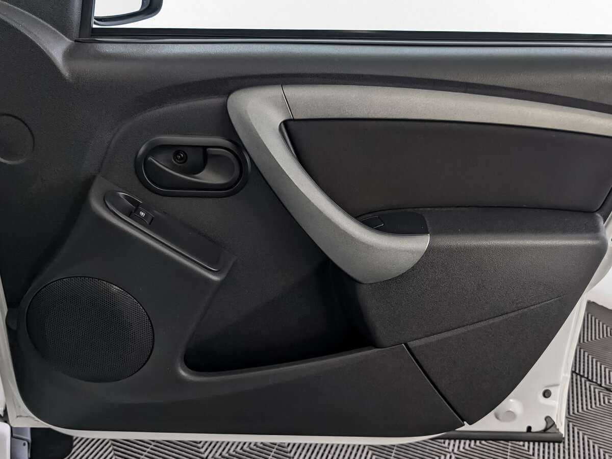 Б/У Рено Дастер 2020 года. Фото: #23