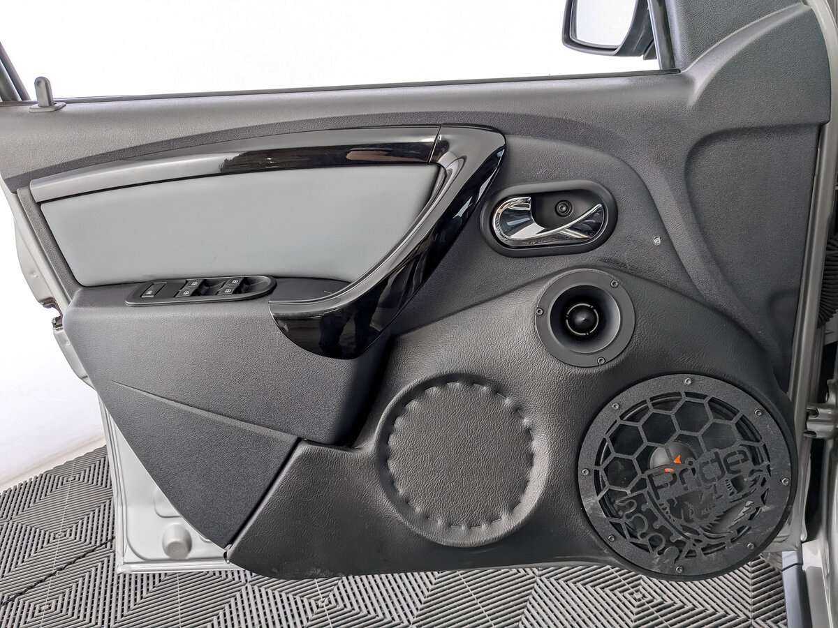 Б/У Лада (ВАЗ) Ларгус 2021 года. Фото: #14