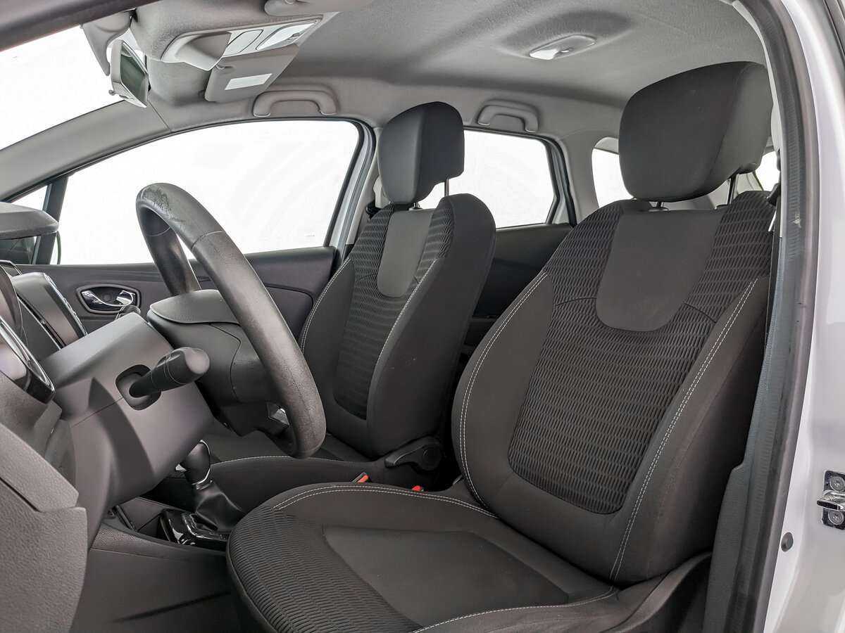 Б/У Рено Каптюр 2018 года. Фото: #18