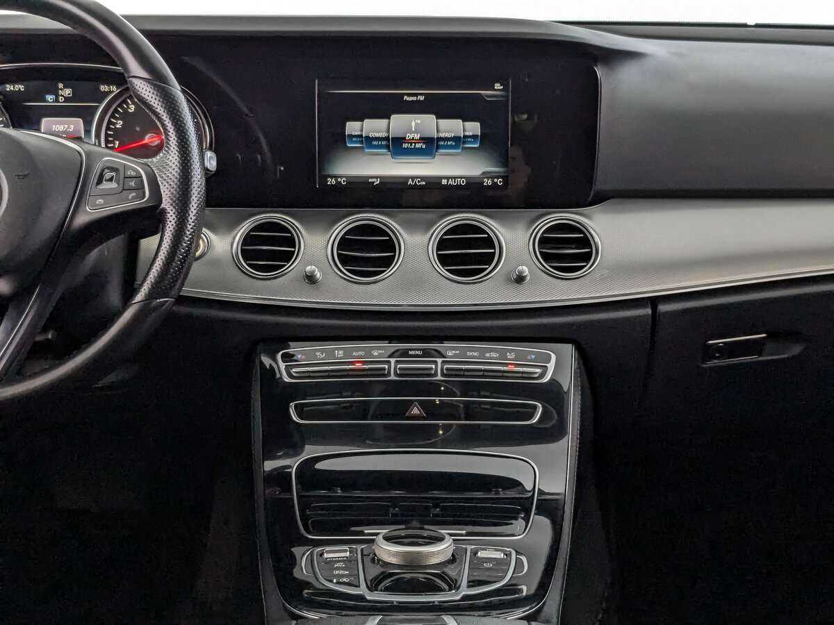 Mercedes-Benz E-Класс 2018 года с пробегом. Фото: #12