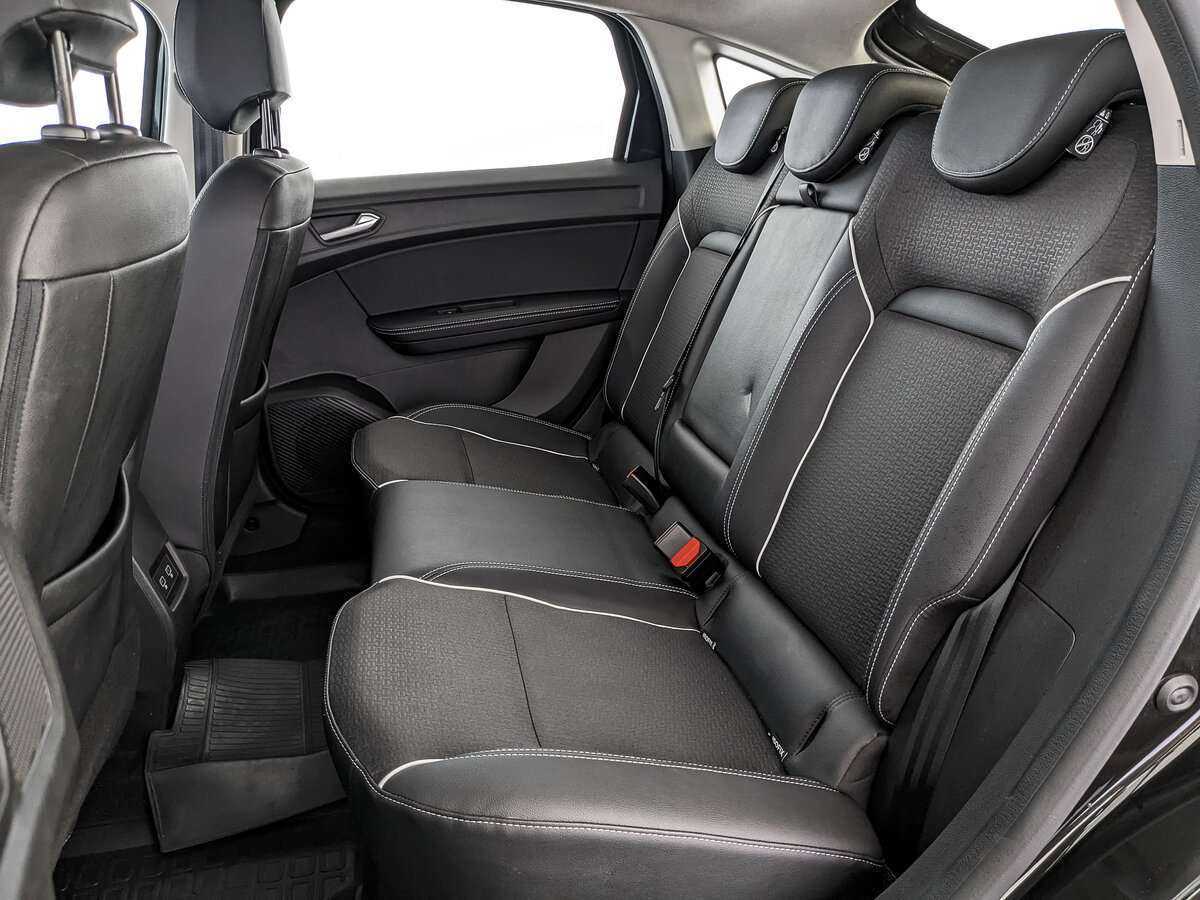 Renault Arkana 2021 года с пробегом. Фото: #13