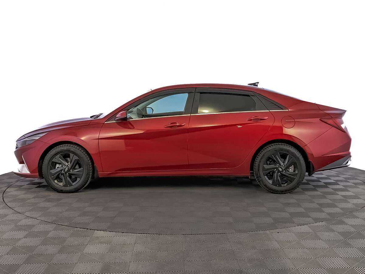 Hyundai Elantra 2021 года с пробегом. Фото: #7