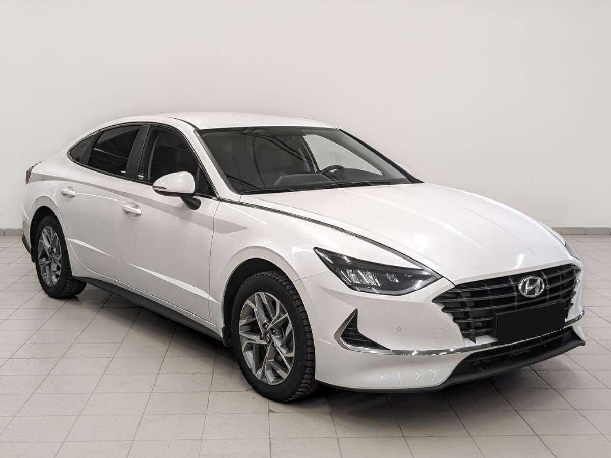 Hyundai Sonata 2020 года с пробегом. Фото: #2