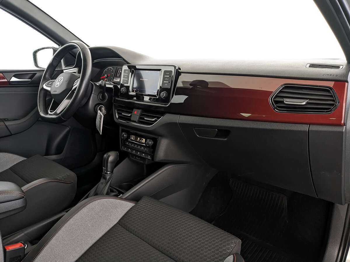 Б/У Фольксваген Поло 2021 года. Фото: #8