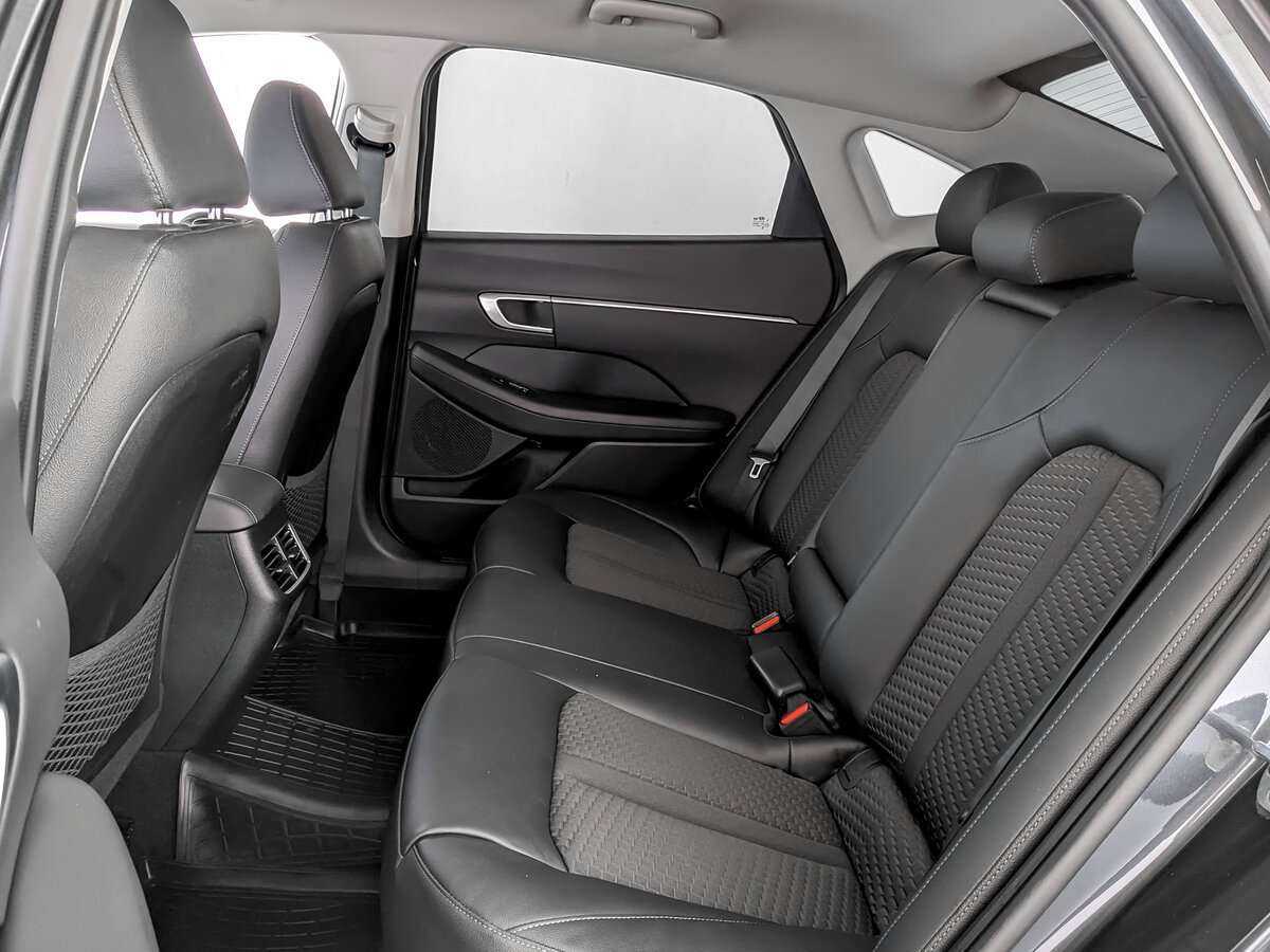 Hyundai Sonata 2021 года с пробегом. Фото: #9