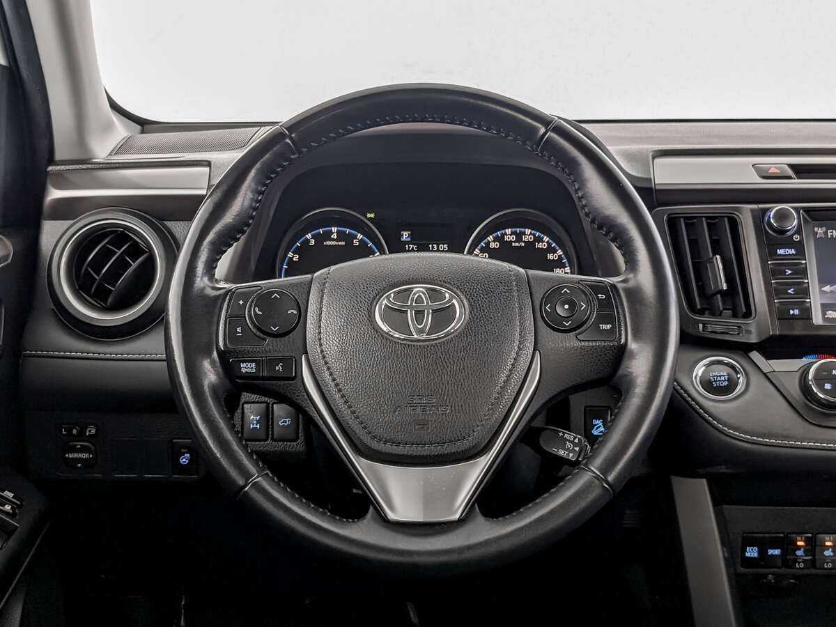 Toyota RAV4 2019 года с пробегом. Фото: #16
