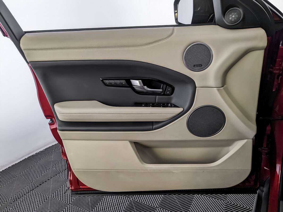 Land Rover Range Rover Evoque 2015 года с пробегом. Фото: #18